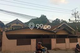 Rumah Modern Cantik 7 KT Bisa Langsung Pindah di Banyuresmi Rumah Modern Cantik 7 KT Bisa Langsung Pindah di Banyuresmi