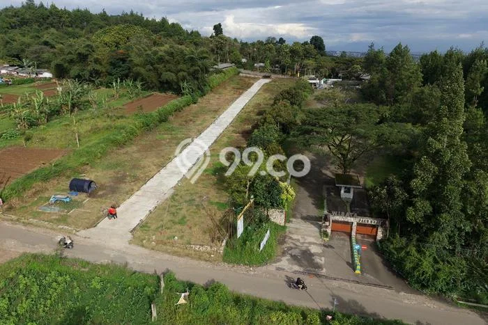 Tanah di Ngamprah, Bandung Barat Luas 4270m2 Dijual Segera Tanah di Ngamprah, Bandung Barat Luas 4270m2 Dijual Segera