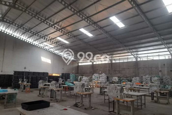 Gudang Bagus Dijual LB 6000m2 Lokasi Strategis Cimahi Area Cocok untuk Bisnis Gudang Bagus Dijual LB 6000m2 Lokasi Strategis Cimahi Area Cocok untuk Bisnis