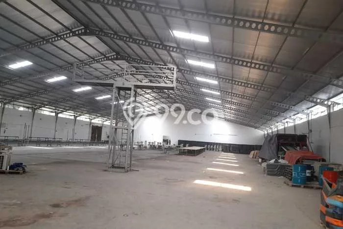 Gudang Bagus Dijual LB 6000m2 Lokasi Strategis Cimahi Area Cocok untuk Bisnis Gudang Bagus Dijual LB 6000m2 Lokasi Strategis Cimahi Area Cocok untuk Bisnis