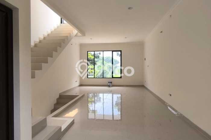 Unit Komersial Disewakan di Tangerang Selatan Area Strategis Harga Kompetitif Unit Komersial Disewakan di Tangerang Selatan Area Strategis Harga Kompetitif