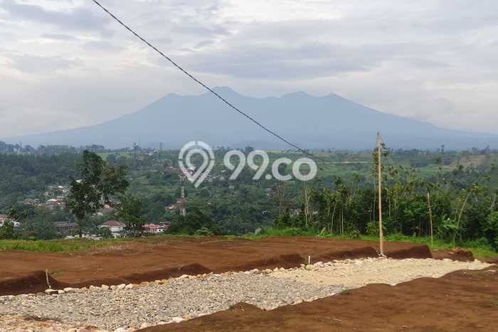 Rumah Sederhana Dijual di Parung Kuda 2 Kamar dengan LT 60m2 Rumah Sederhana Dijual di Parung Kuda 2 Kamar dengan LT 60m2