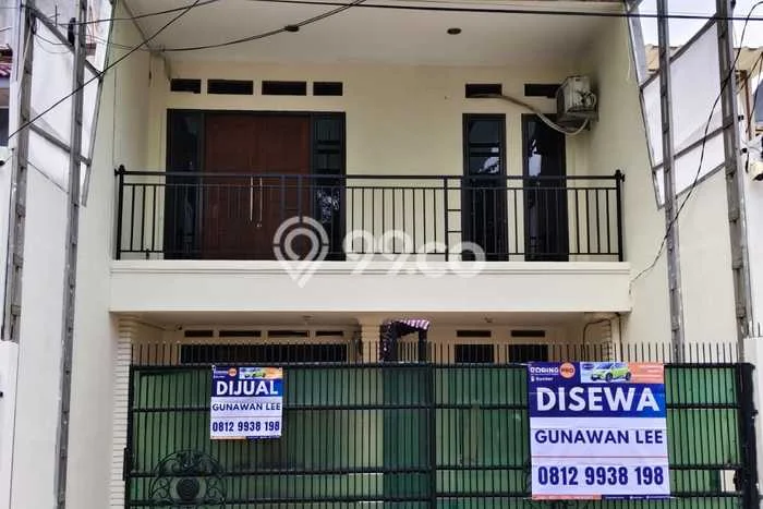 Disewakan! Rumah 4 Kamar Tidur &
3 Kamar Mandi di Sunter, Jakarta Utara Disewakan! Rumah 4 Kamar Tidur &
3 Kamar Mandi di Sunter, Jakarta Utara