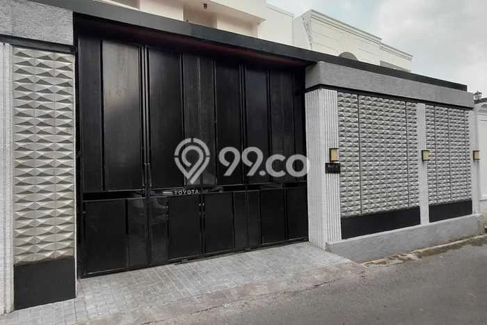 Disewakan! Rumah 4 Kamar Tidur &
4 Kamar Mandi di Jeruk Purut, Jakarta Selatan Disewakan! Rumah 4 Kamar Tidur &
4 Kamar Mandi di Jeruk Purut, Jakarta Selatan