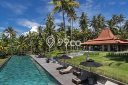 Vila Kawasan Melaya, Luas 17000m2m², Posisi Premium Vila Kawasan Melaya, Luas 17000m2m², Posisi Premium