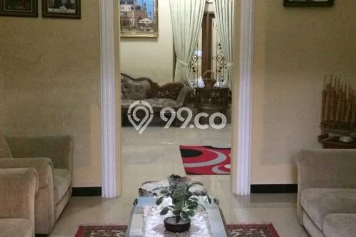 Rumah Strategis Minimalis Lb 260m2 di Pondok Aren, Tangerang Selatan Rumah Strategis Minimalis Lb 260m2 di Pondok Aren, Tangerang Selatan