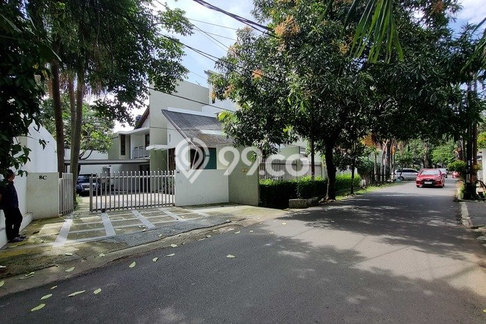 Dijual Rumah Luas Megah Dengan View Cantik di Pondok Indah, Jakarta Selatan Dijual Rumah Luas Megah Dengan View Cantik di Pondok Indah, Jakarta Selatan