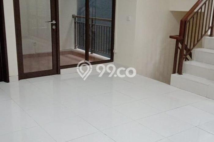 Rumah Luas Asri 3 KT Siap Pakai di BSD Green Wich Tangerang Rumah Luas Asri 3 KT Siap Pakai di BSD Green Wich Tangerang