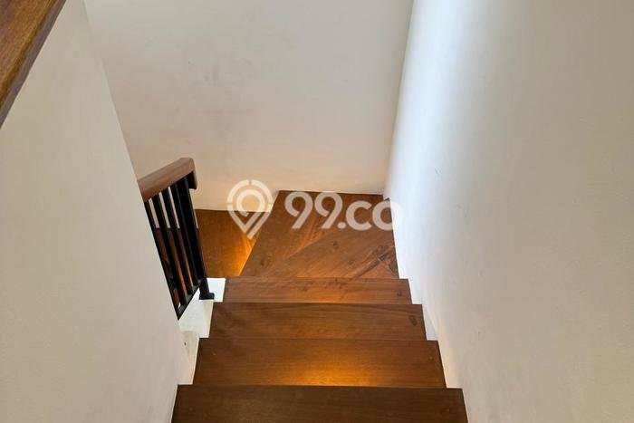 Dijual Rumah Strategis Bagus Punya 2 KT di BSD Tangerang Selatan SHM Dijual Rumah Strategis Bagus Punya 2 KT di BSD Tangerang Selatan SHM
