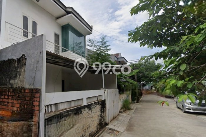 Dijual Rumah Premium dengan Fasilitas Sekitar Lengkap di Kembangan, Jakarta Barat Dijual Rumah Premium dengan Fasilitas Sekitar Lengkap di Kembangan, Jakarta Barat