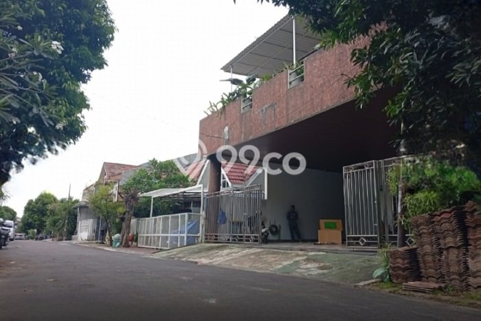 Dijual Hunian Mewah dengan Fasilitas Sekitar Komplit di BSD, Tangerang Selatan Dijual Hunian Mewah dengan Fasilitas Sekitar Komplit di BSD, Tangerang Selatan