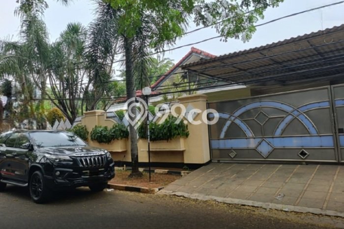 Rumah Luxury Modern Tanpa Renovasi di Joglo Jakarta Barat Rumah Luxury Modern Tanpa Renovasi di Joglo Jakarta Barat