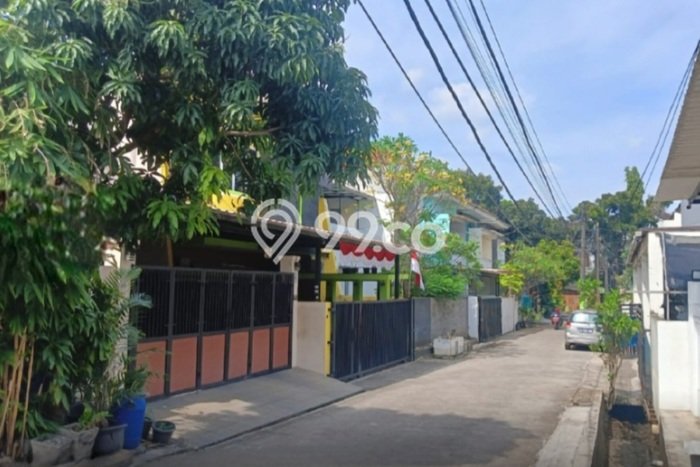 Hunian Elit LB 235m2 Siap Huni Desain Elegan di Joglo, Jakarta Barat Hunian Elit LB 235m2 Siap Huni Desain Elegan di Joglo, Jakarta Barat