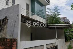 Dijual Rumah Premium dengan Fasilitas Sekitar Lengkap di Kembangan, Jakarta Barat Dijual Rumah Premium dengan Fasilitas Sekitar Lengkap di Kembangan, Jakarta Barat