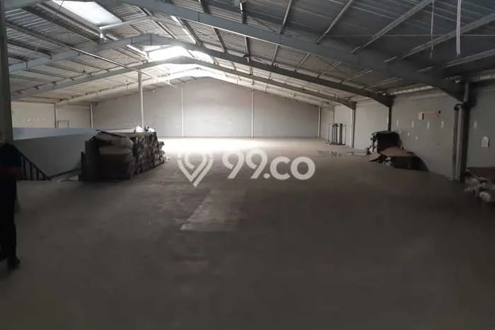 Gudang Disewakan Cepat di Cipondoh Tangerang LB 1400m2 Gudang Disewakan Cepat di Cipondoh Tangerang LB 1400m2