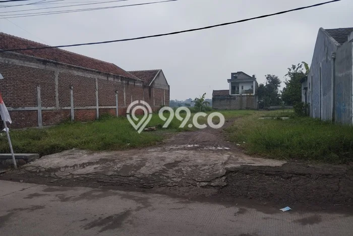 Kavling Tanah untuk Dijual di Buah Batu, Bandung, Luas 1300m2 Kavling Tanah untuk Dijual di Buah Batu, Bandung, Luas 1300m2