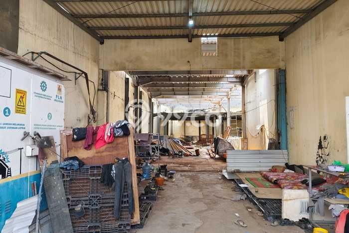 Area Ramai! Komersial Dijual di Bekasi Timur untuk Bisnis Luas Bangunan 400m2 Area Ramai! Komersial Dijual di Bekasi Timur untuk Bisnis Luas Bangunan 400m2