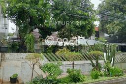Ready to Use! Luxury House LT 360m2 Desain Elegan di Kedoya Baru Ready to Use! Luxury House LT 360m2 Desain Elegan di Kedoya Baru