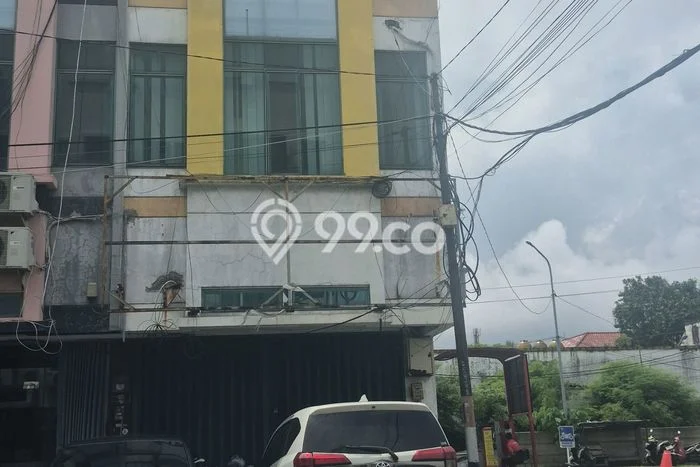 Unit Ruko Paling Strategis di Semarang Tengah Semarang dengan LB 268m2 Unit Ruko Paling Strategis di Semarang Tengah Semarang dengan LB 268m2