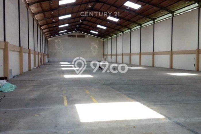 Unit Gudang Disewa Lokasi Semarang Barat, Semarang Spesifikasi Luas Bangunan 1800m2 Unit Gudang Disewa Lokasi Semarang Barat, Semarang Spesifikasi Luas Bangunan 1800m2