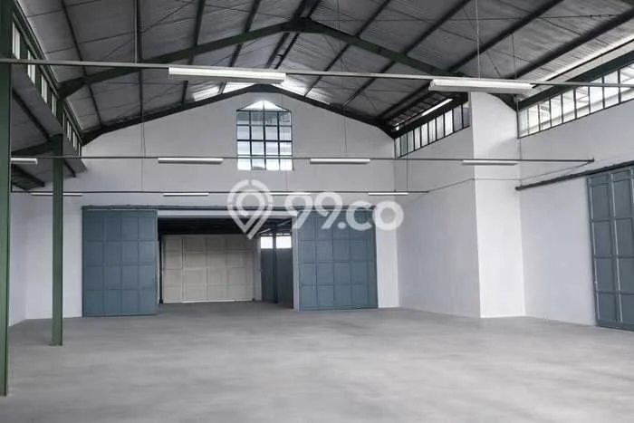 Gudang Dijual di Bandung LT 450m2 & LB 600m2 Lokasi Terbaik! Gudang Dijual di Bandung LT 450m2 & LB 600m2 Lokasi Terbaik!