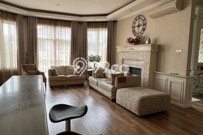 Rumah Elit Modern Tanpa Renovasi di Pantai Indah Kapuk Jakarta Utara Rumah Elit Modern Tanpa Renovasi di Pantai Indah Kapuk Jakarta Utara