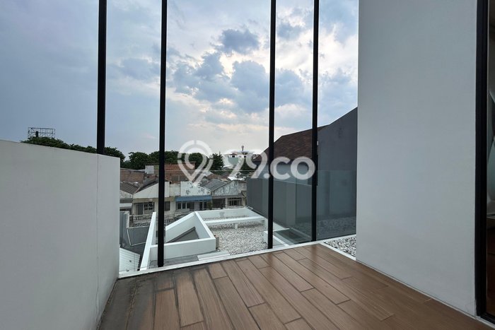Jual Rumah Mewah Elegan Dengan View Cantik di Muara Karang, Jakarta Utara Jual Rumah Mewah Elegan Dengan View Cantik di Muara Karang, Jakarta Utara