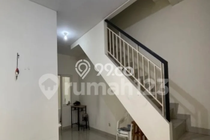 Rumah Modern 2 KT di Pantai Indah Kapuk Jakarta Utara Unfurnished Rumah Modern 2 KT di Pantai Indah Kapuk Jakarta Utara Unfurnished