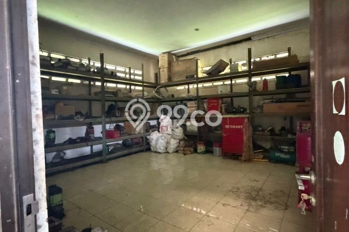 Unit Gudang Paling Strategis di Legok Tangerang dengan LB 1800m2 Unit Gudang Paling Strategis di Legok Tangerang dengan LB 1800m2