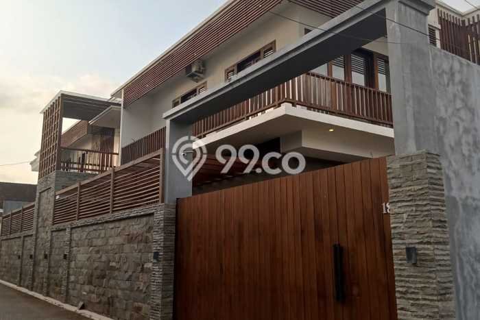Rumah Luxury Modern Siap Huni di Mahendradata Denpasar Rumah Luxury Modern Siap Huni di Mahendradata Denpasar