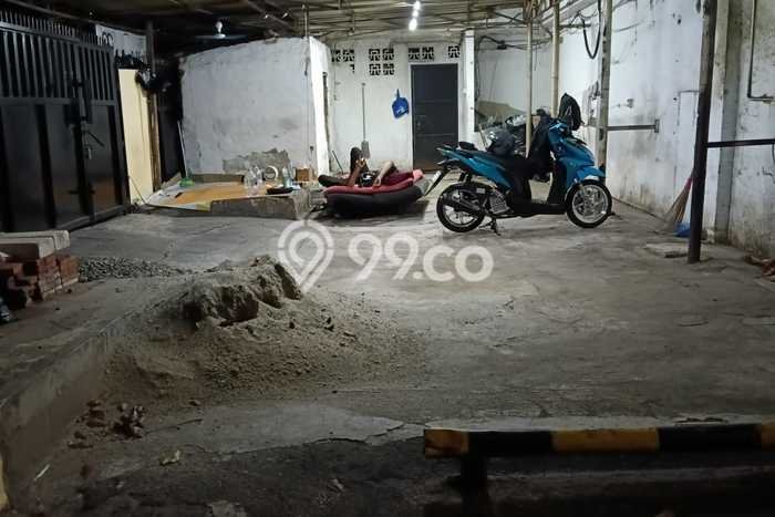 Komersial Bagus Dijual LB 200m2 Lokasi Strategis Jakarta Pusat Area Cocok untuk Berbisnis Komersial Bagus Dijual LB 200m2 Lokasi Strategis Jakarta Pusat Area Cocok untuk Berbisnis