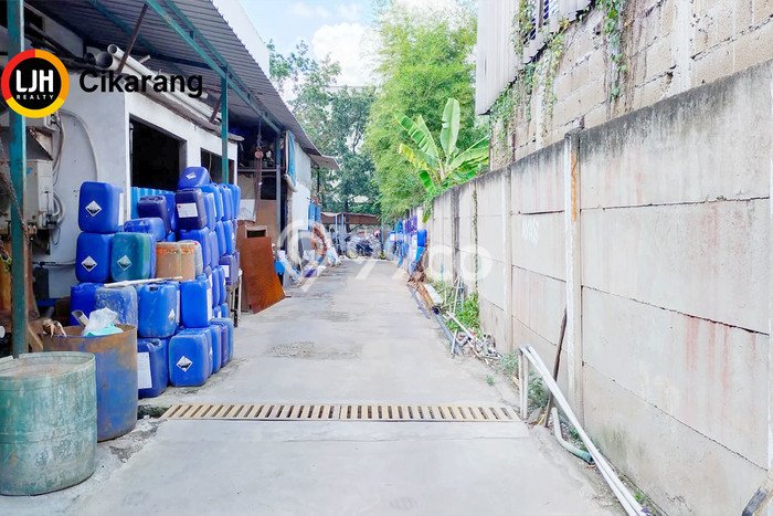 Untuk Dijual! Gudang di Jababeka Bekasi LT 1026m2 / LB 800m2 Kawasan Bisnis Untuk Dijual! Gudang di Jababeka Bekasi LT 1026m2 / LB 800m2 Kawasan Bisnis