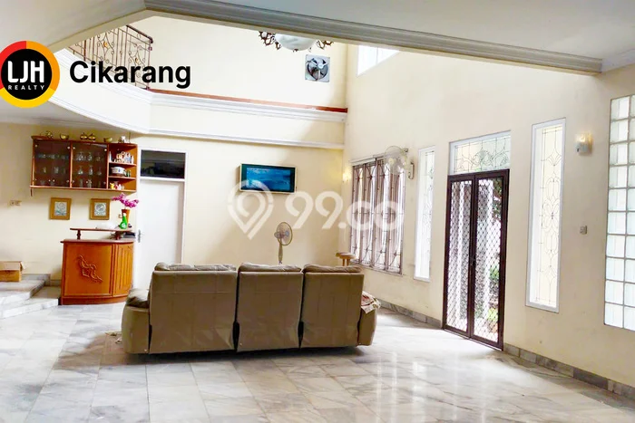 Rumah Modern Cantik 4 Kamar Bisa Langsung Pindah di Cikarang Selatan Rumah Modern Cantik 4 Kamar Bisa Langsung Pindah di Cikarang Selatan