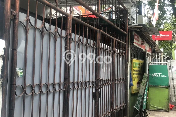 Ruko untuk Disewa di Pusat Jakarta Pusat Luas Bangunan 284m2 Ruko untuk Disewa di Pusat Jakarta Pusat Luas Bangunan 284m2
