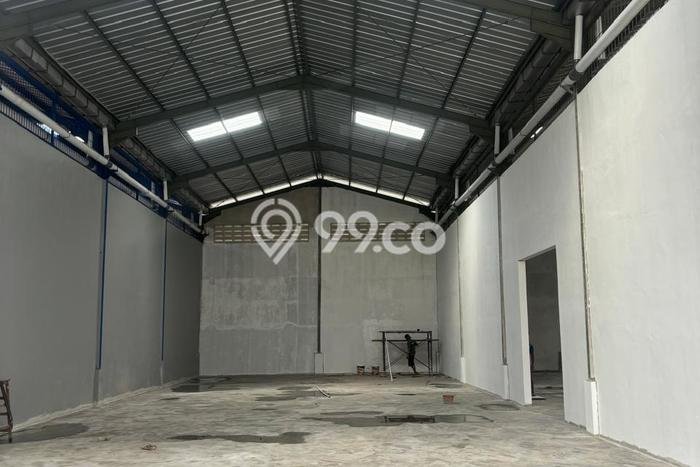Unit Gudang Disewakan di Tangerang Kota di Area Ramai & Strategis Unit Gudang Disewakan di Tangerang Kota di Area Ramai & Strategis