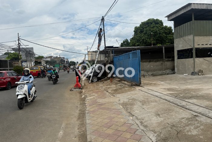 Unit Gudang Disewakan di Tangerang Kota di Area Ramai & Strategis Unit Gudang Disewakan di Tangerang Kota di Area Ramai & Strategis