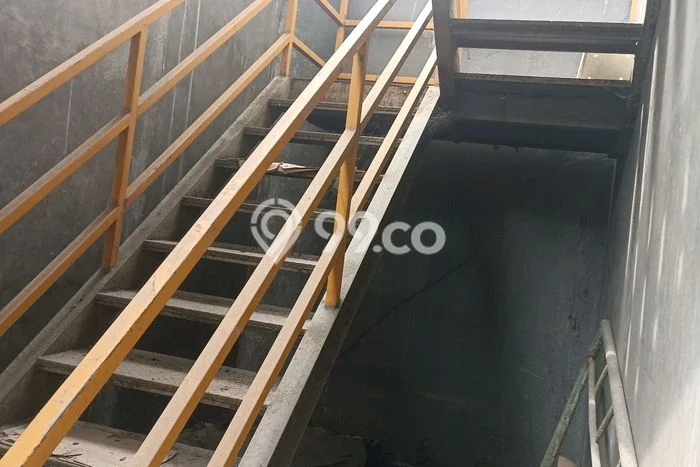 Gudang Disewakan Lokasi Curug Tangerang Harga Spesial! Gudang Disewakan Lokasi Curug Tangerang Harga Spesial!