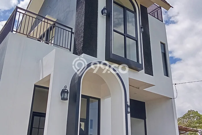 Rumah Luas Asri 2 KT Siap Huni di Buring Malang Rumah Luas Asri 2 KT Siap Huni di Buring Malang