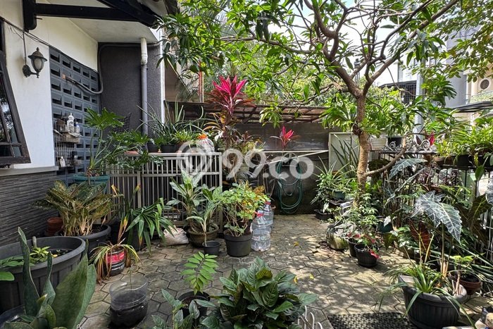 Rumah Strategis Minimalis Lb 124m2 di BSD, Tangerang Selatan Rumah Strategis Minimalis Lb 124m2 di BSD, Tangerang Selatan