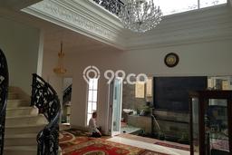 Rumah Mewah LB 405m2 Siap Pakai Desain Elegan di Pondok Kelapa, Jakarta Timur Rumah Mewah LB 405m2 Siap Pakai Desain Elegan di Pondok Kelapa, Jakarta Timur