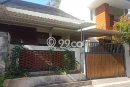 Rumah Luas Asri 3 KT Siap Pakai di Ungasan Badung Rumah Luas Asri 3 KT Siap Pakai di Ungasan Badung