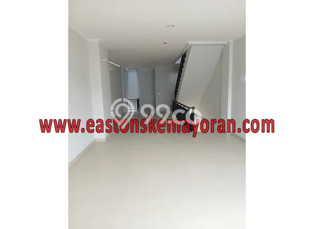 Unit Ruko disewakan di Cilandak Jakarta Selatan dengan LT 68m2 / LB 236m2 Unit Ruko disewakan di Cilandak Jakarta Selatan dengan LT 68m2 / LB 236m2