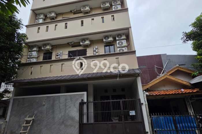 Rumah Kost Dijual di Tanjung Duren Jakarta Barat Luas 2400m2 Rumah Kost Dijual di Tanjung Duren Jakarta Barat Luas 2400m2