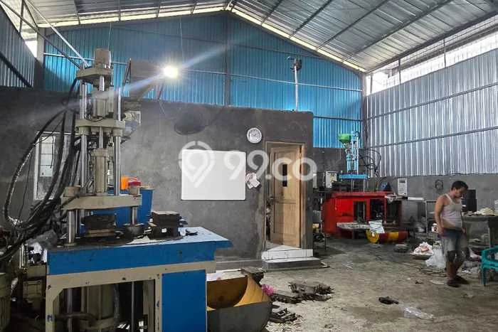Gudang Disewakan di Kawasan Ramai Tigaraksa, Tangerang Gudang Disewakan di Kawasan Ramai Tigaraksa, Tangerang
