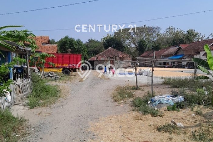 Area Strategis! Disewakan Gudang Lokasi Suradadi, Tegal Cocok untuk Bisnis Area Strategis! Disewakan Gudang Lokasi Suradadi, Tegal Cocok untuk Bisnis