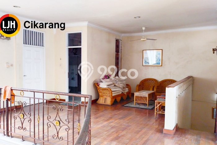 Dijual Rumah 4 Kamar Lokasi Strategis Nyaman dan Strategis di Cikarang Selatan Dijual Rumah 4 Kamar Lokasi Strategis Nyaman dan Strategis di Cikarang Selatan