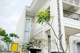 Lokasi terbaik! Rumah siap huni disewakan di Lippo Cikarang LB 560m2 Lokasi terbaik! Rumah siap huni disewakan di Lippo Cikarang LB 560m2