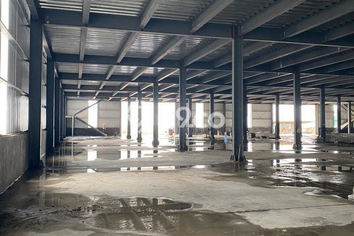 Disewakan Gudang di Kawasan Ramai Pasar Kemis Luas 4700m2 Disewakan Gudang di Kawasan Ramai Pasar Kemis Luas 4700m2