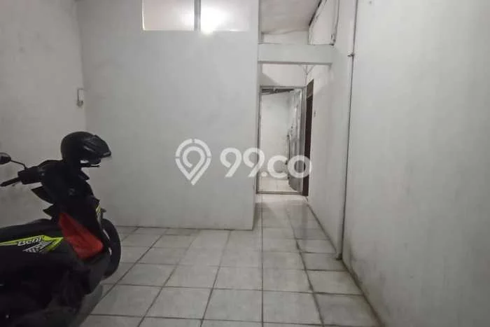 Rumah sewa siap huni 3 Kamar Tidur di Petemon, Surabaya Rumah sewa siap huni 3 Kamar Tidur di Petemon, Surabaya