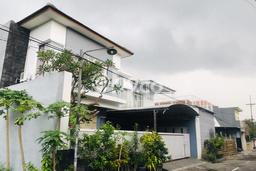 Siap Huni Hunian Elit 5 Kamar di Waru Dekat ke Mana Saja Siap Huni Hunian Elit 5 Kamar di Waru Dekat ke Mana Saja